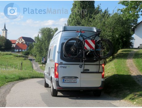 WY 337 AY, Hymer (Car) Free