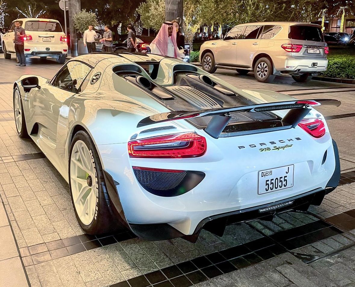 J 55055, Porsche 918 1st gen, 2013–2015
