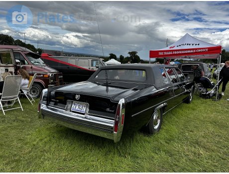 ZV 9487, Cadillac Fleetwood