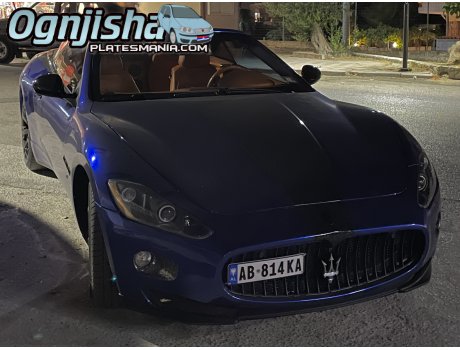 AB 814 KA, Maserati GranCabrio