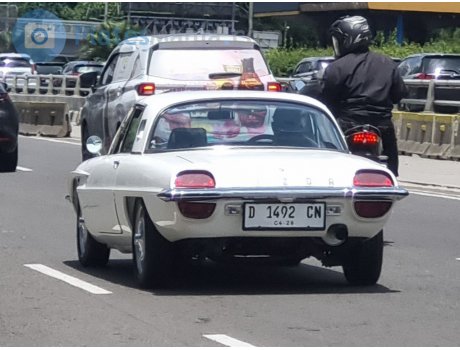 D 1492 CN, Mazda Cosmo
