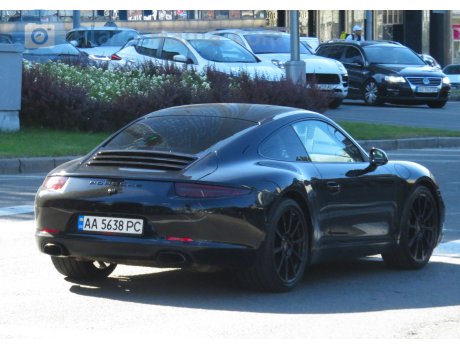 AA 5638 PC, Porsche 911