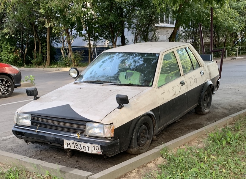 м 183 от 10, Nissan Liberta Villa 1st gen (N12), 1982–1986