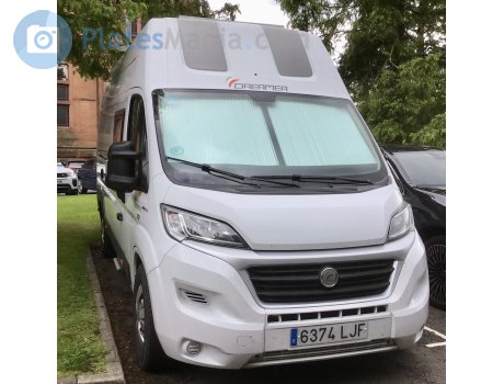 6374 LJF, Rapido Serie Van