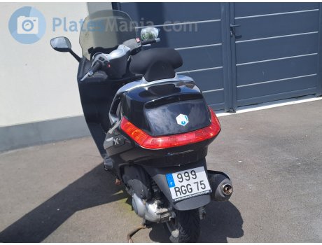 999 RGG 75, Piaggio XEvo