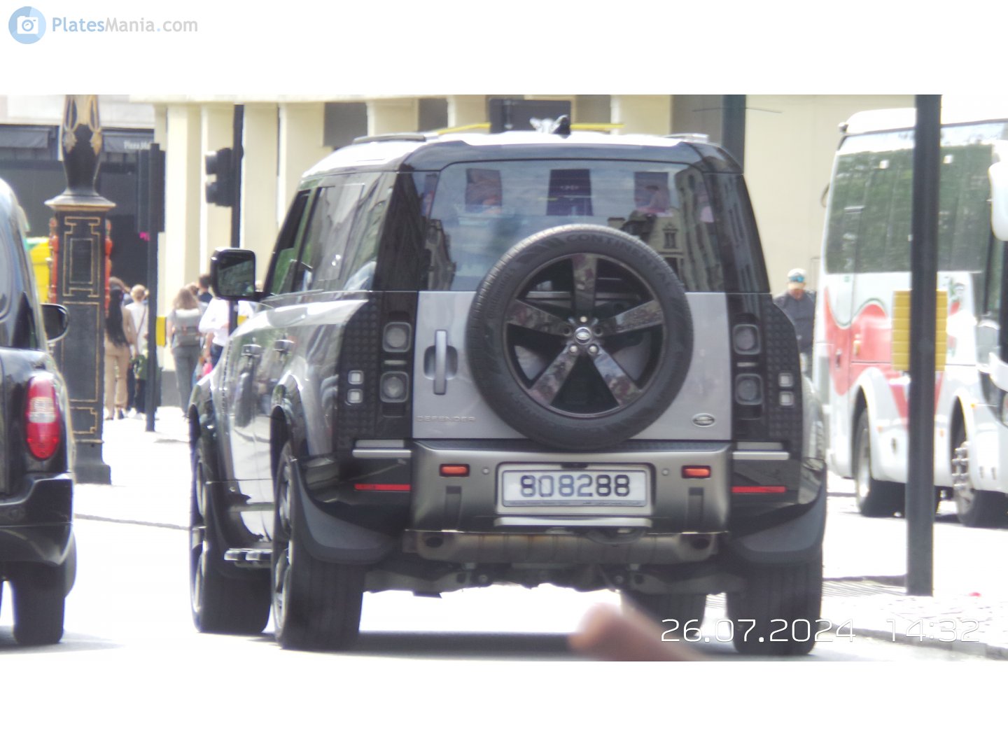 808288, Land Rover Defender 2nd gen 110