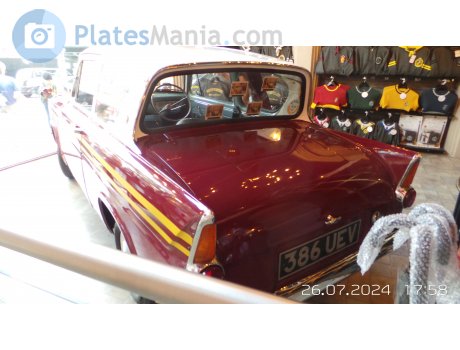 386 UEV, Ford Anglia