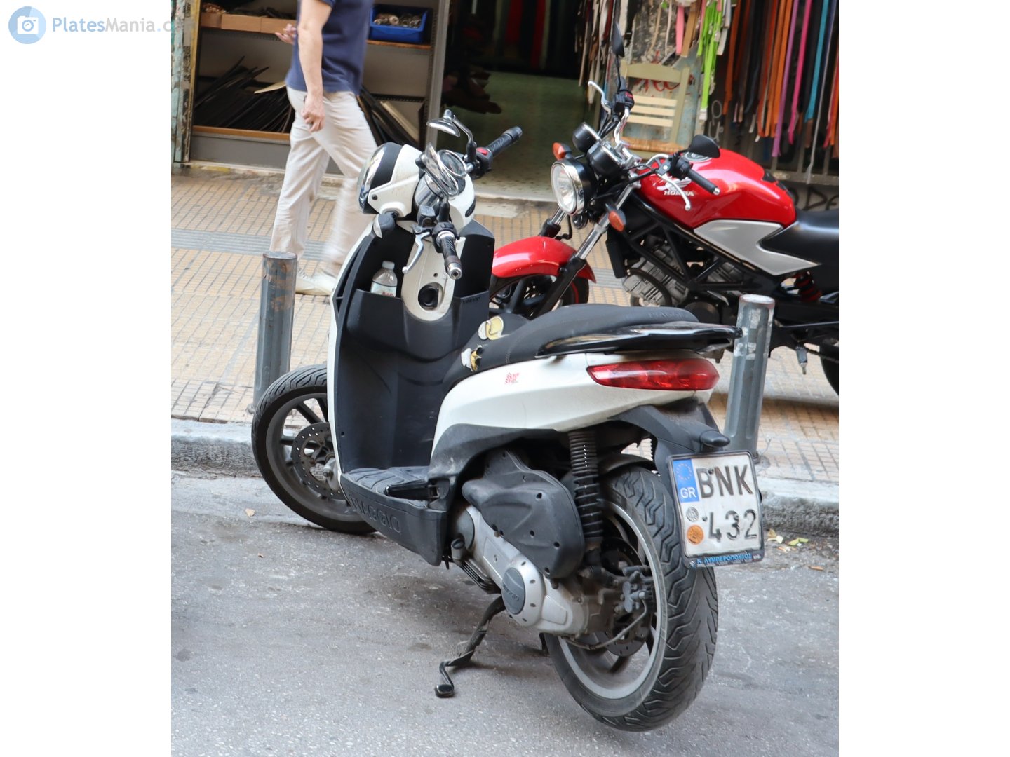 BNK-432, Piaggio Carnaby 