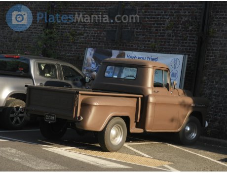 292 UYK, Chevrolet Apache