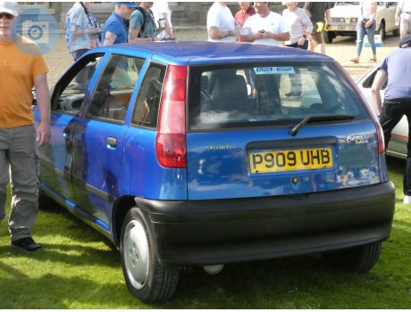 P909 UHB, FIAT Punto