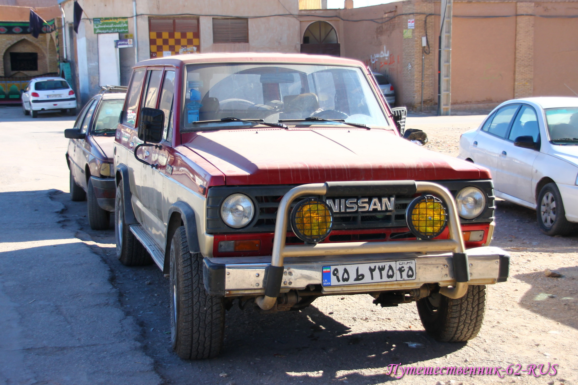 ۹۵ط۲۳۵ ۴۵, Nissan Patrol 3rd gen 5-door SUV (160/260), 1980–2002