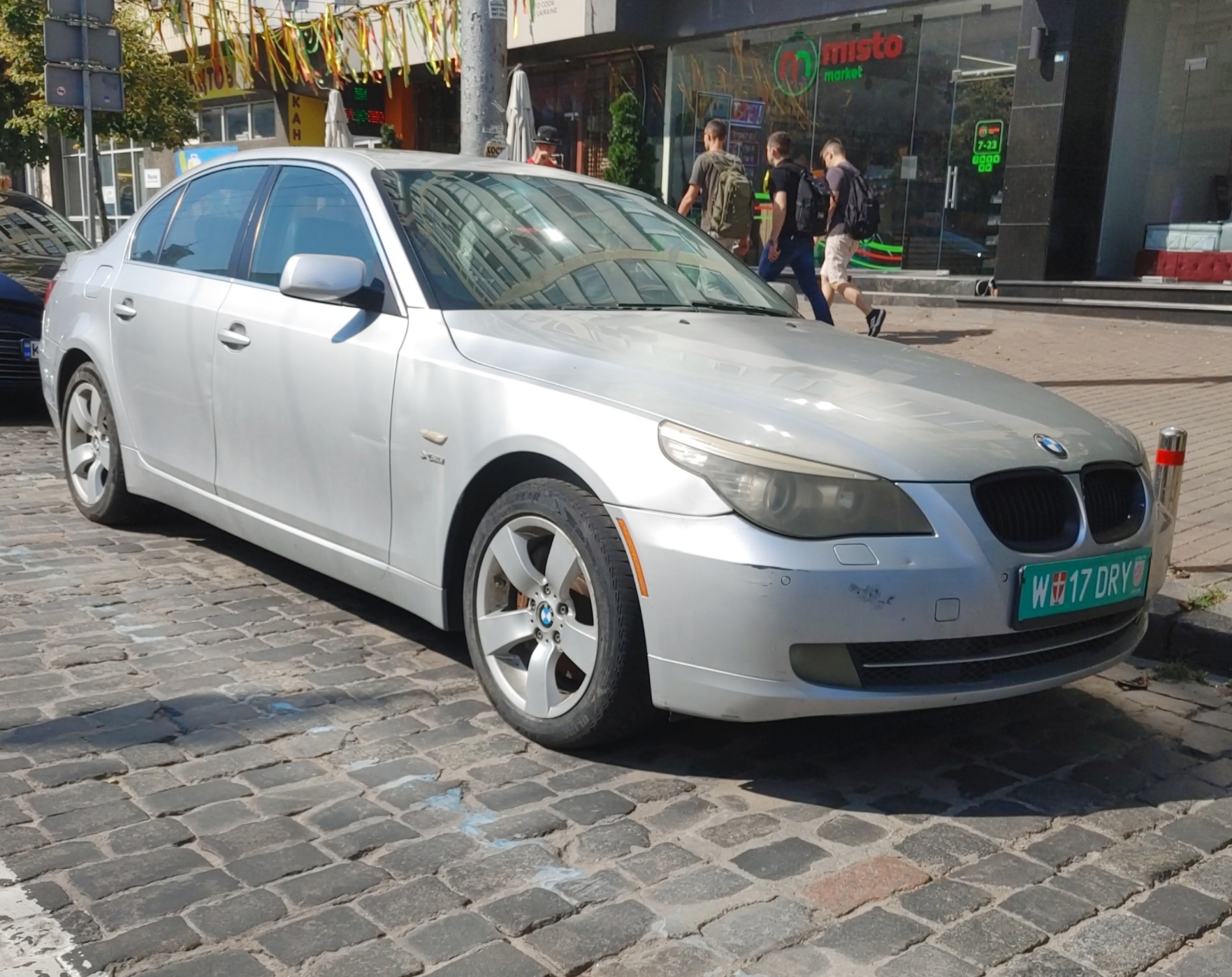 W 17 DRY, BMW 5 Series 5th gen Sedan (E60), 2003–2010