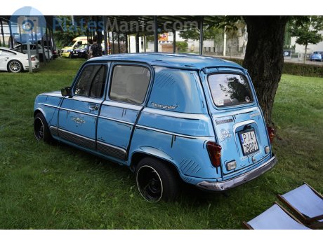 PJA 28001, Renault 4