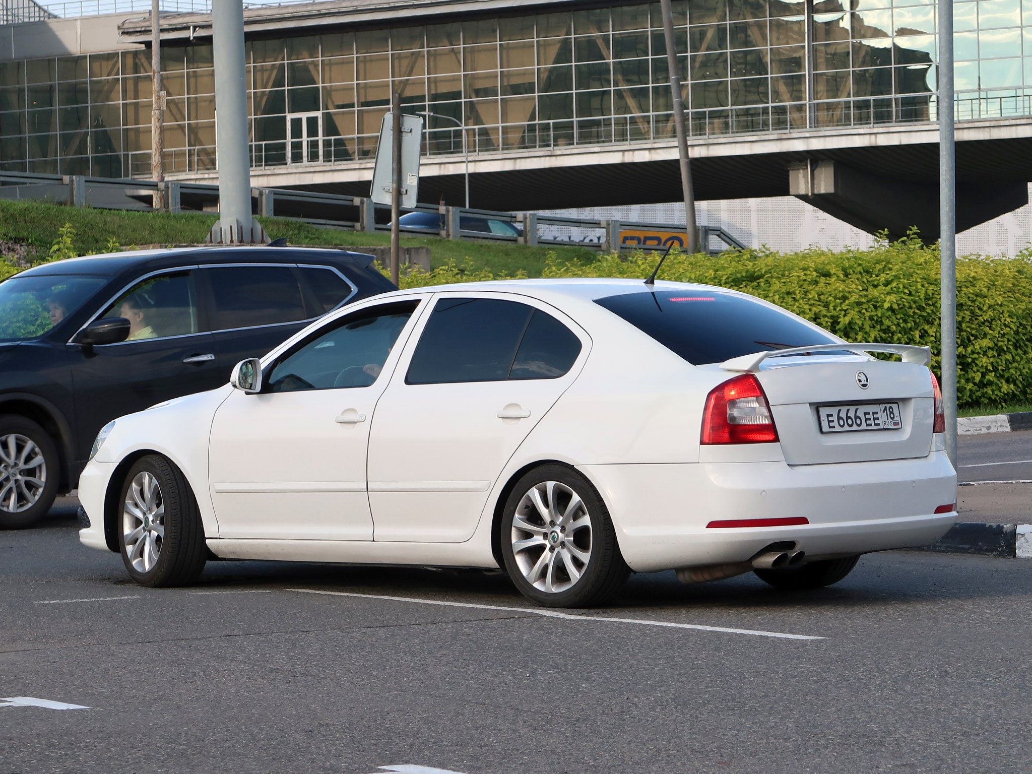 е 666 ее 18, Skoda Octavia 2nd gen Liftback (A5/1Z3), facelift, 2009–2013
