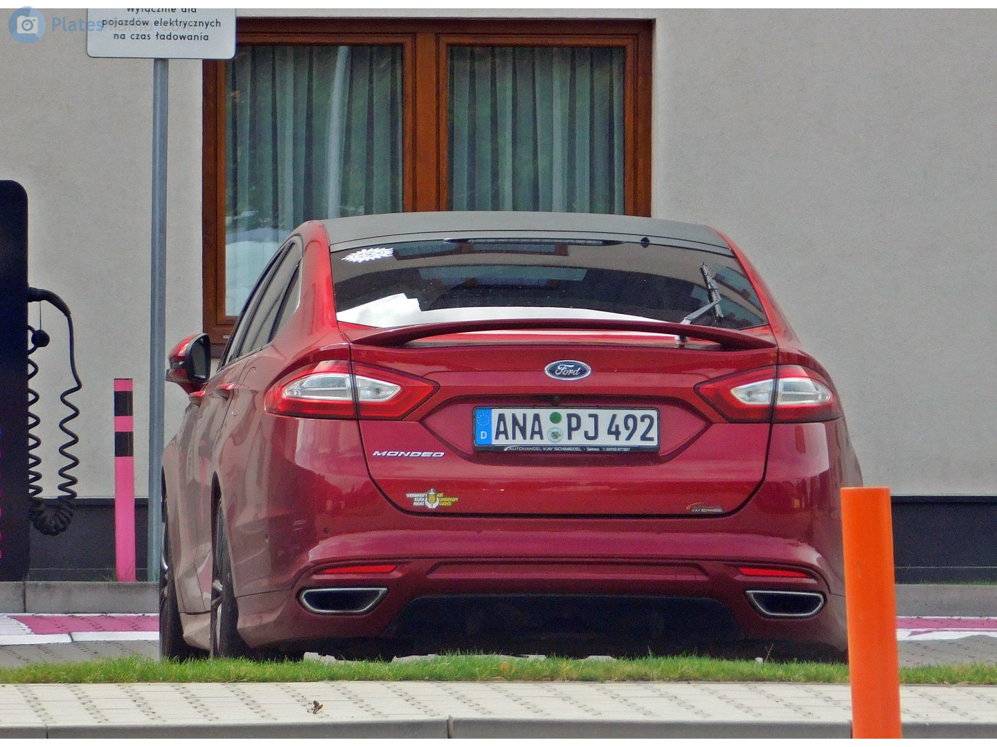 ANA PJ 492, Ford Mondeo 4th gen Sedan/Liftback (Mk5; CD391), 2014–2019