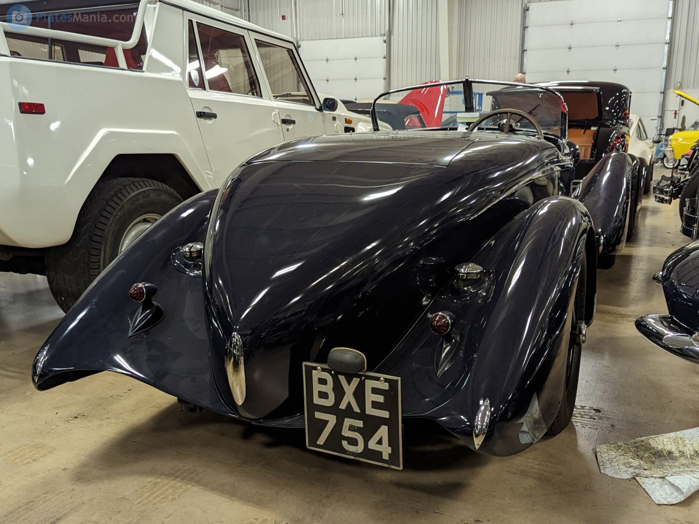 BXE754, Alfa Romeo 8C Classic model, 1931–1939