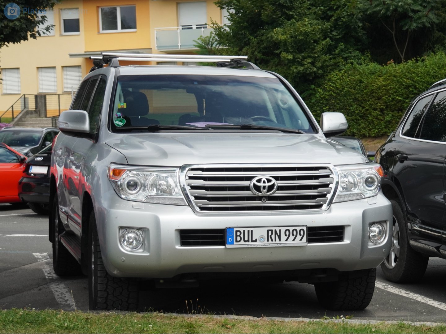 BUL RN 999, Toyota Land Cruiser 200 (J200), 1st facelift, 2011–2015