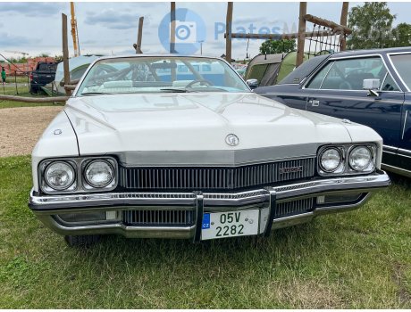 05V 2282, Buick Centurion