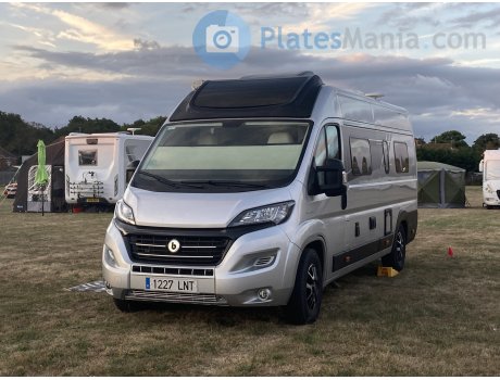 1227 LNT, Benimar Benivan