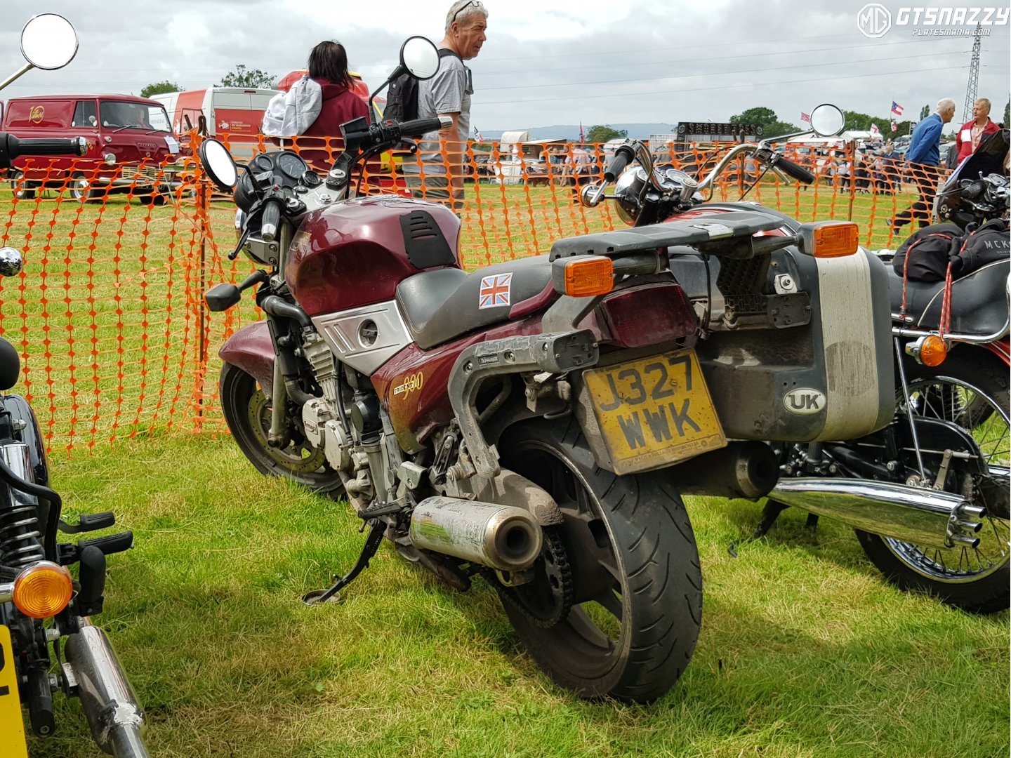 J327WWK, Triumph Motorcycles Trident 1st gen 750/900, 1991–1998