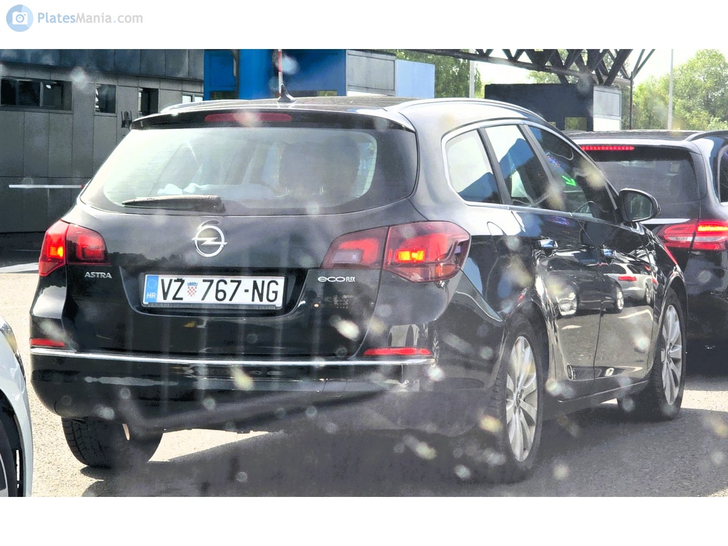 VŽ 767-NG, Opel Astra 4th gen Sports Tourer (J; P10), 2010–2015