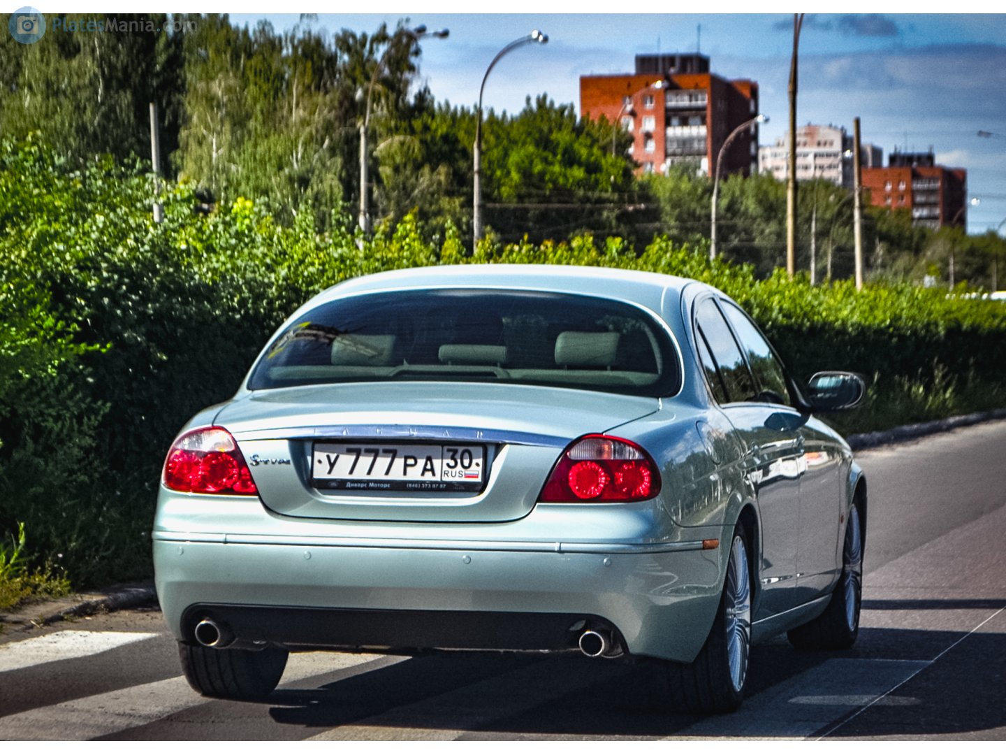 у 777 ра 30, Jaguar S-Type 2nd gen (X200), 1999–2008