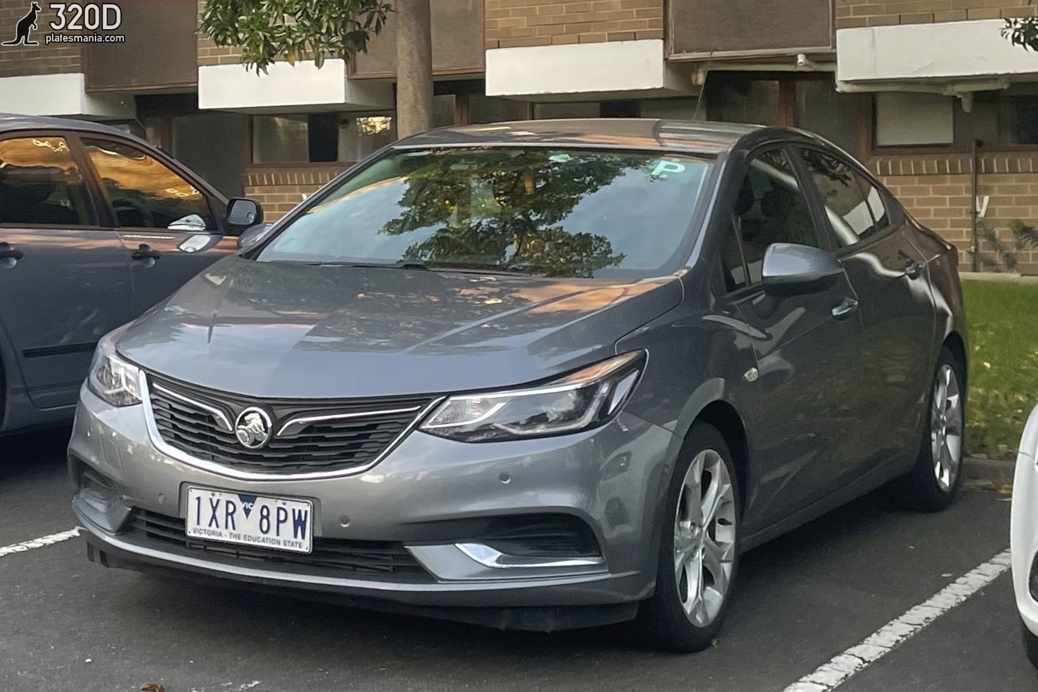1XR-8PW, Holden Astra 7th gen Sedan (BL), 2017–2019