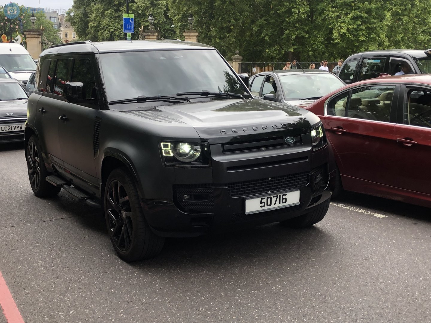 50716, Land Rover Defender 2nd gen 110