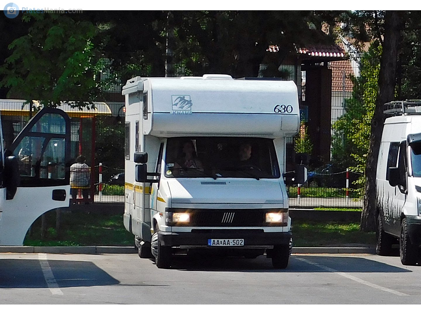 AA AA-502, Knaus Traveller 