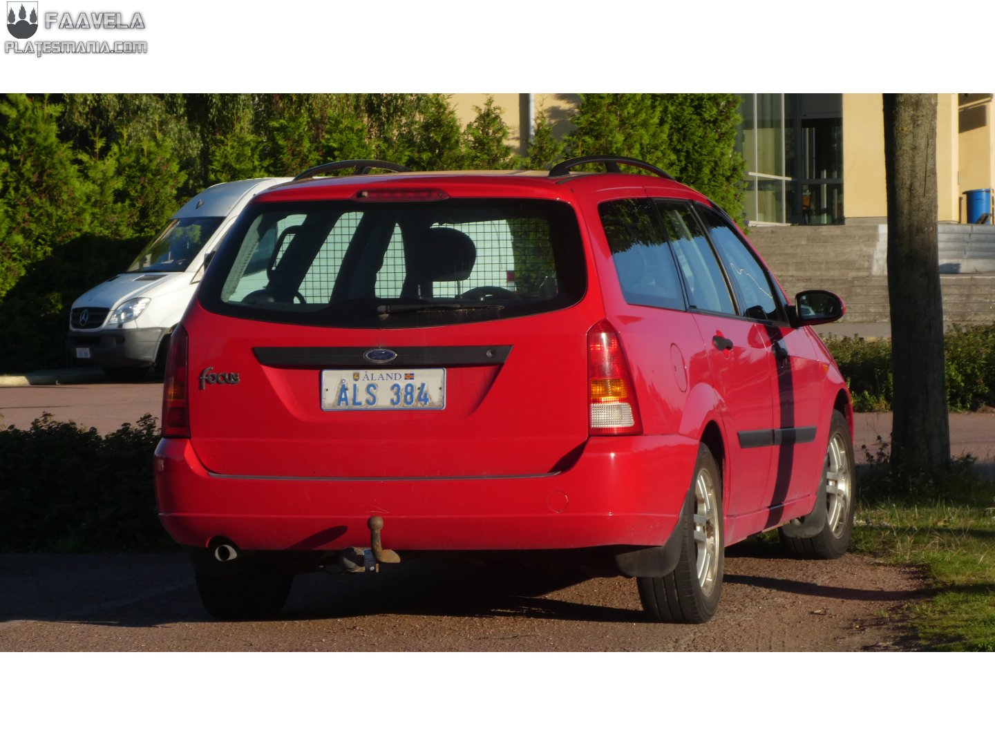 ÅLS 384, Ford Focus 1st gen Turnier Wagon (DNW; C170), 1998–2005