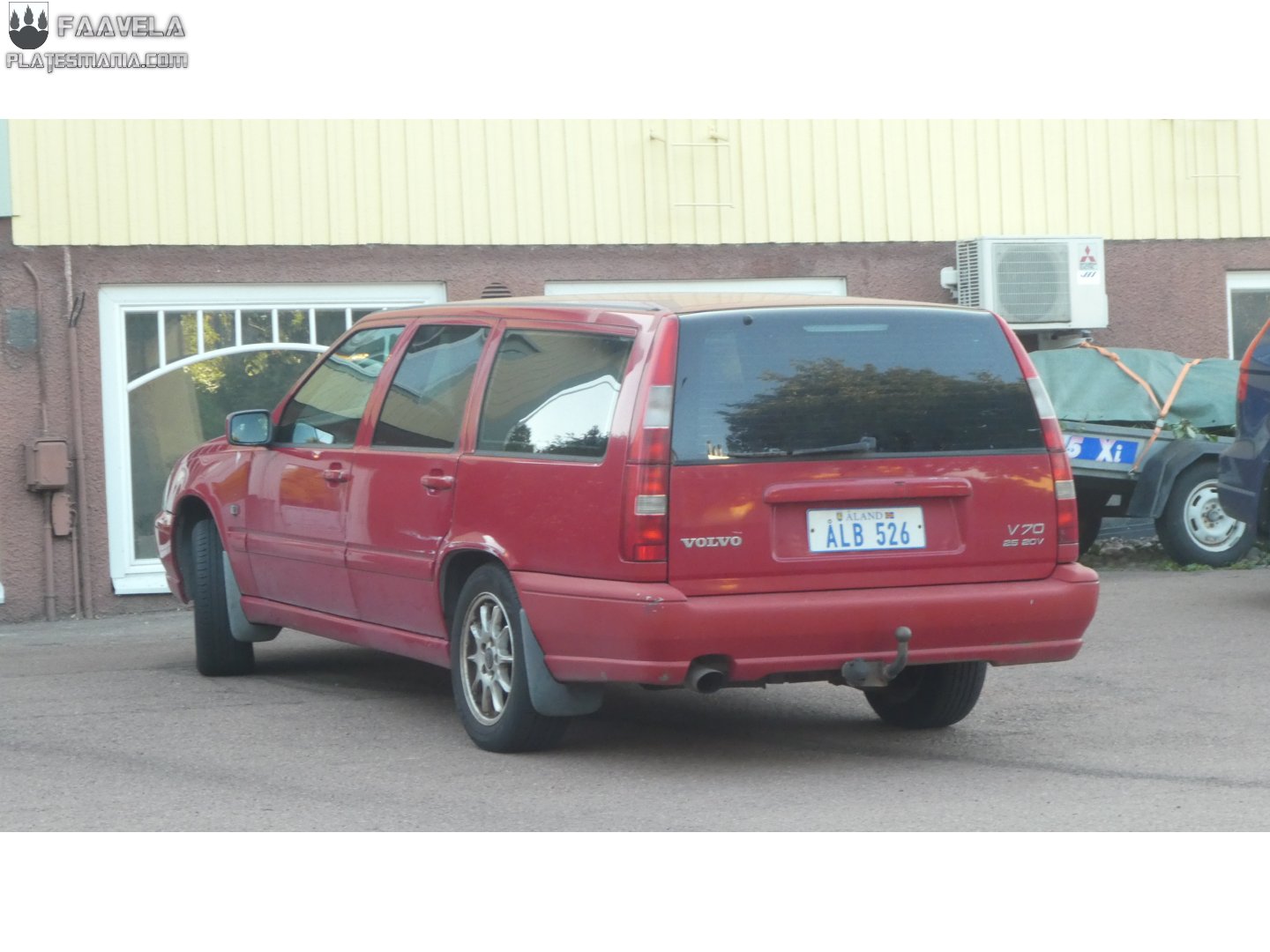 ÅLB 526, Volvo V70 1st gen (875/876), 1996–2000