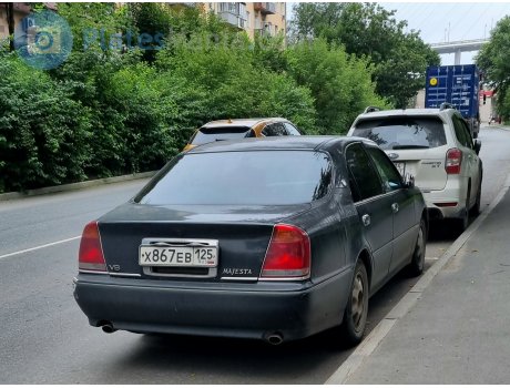 х867ев125, Toyota Crown Majesta