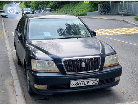 х867ев125, Toyota Crown Majesta