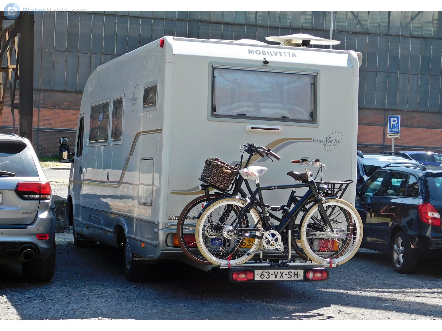 63-VX-SH, Mobilvetta Yacht 