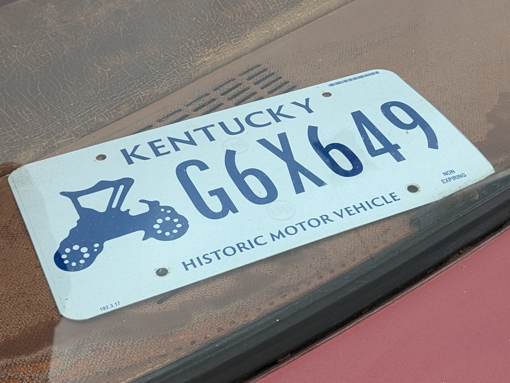 G6X649, License plate without vehicle 