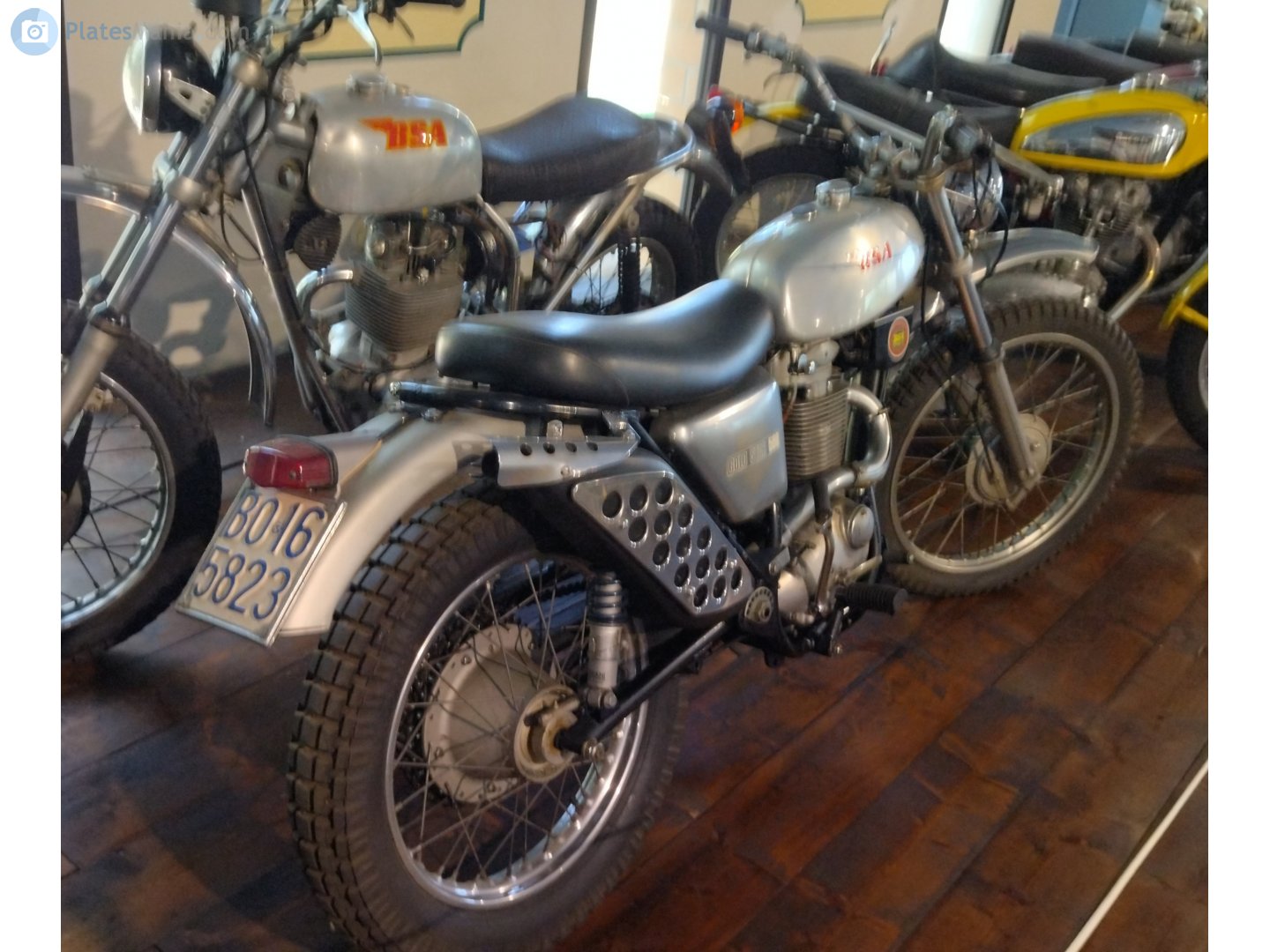 BO 165823, BSA Gold Star 