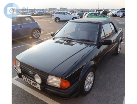 C229 HKL, Ford Escort