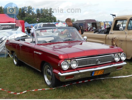 P FJ5, Buick Skylark