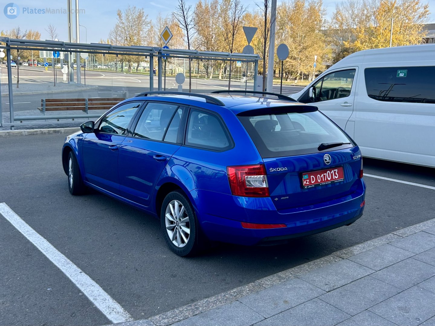 D 017013, Skoda Octavia 3rd gen Combi (A7/5E5), 2013–2017