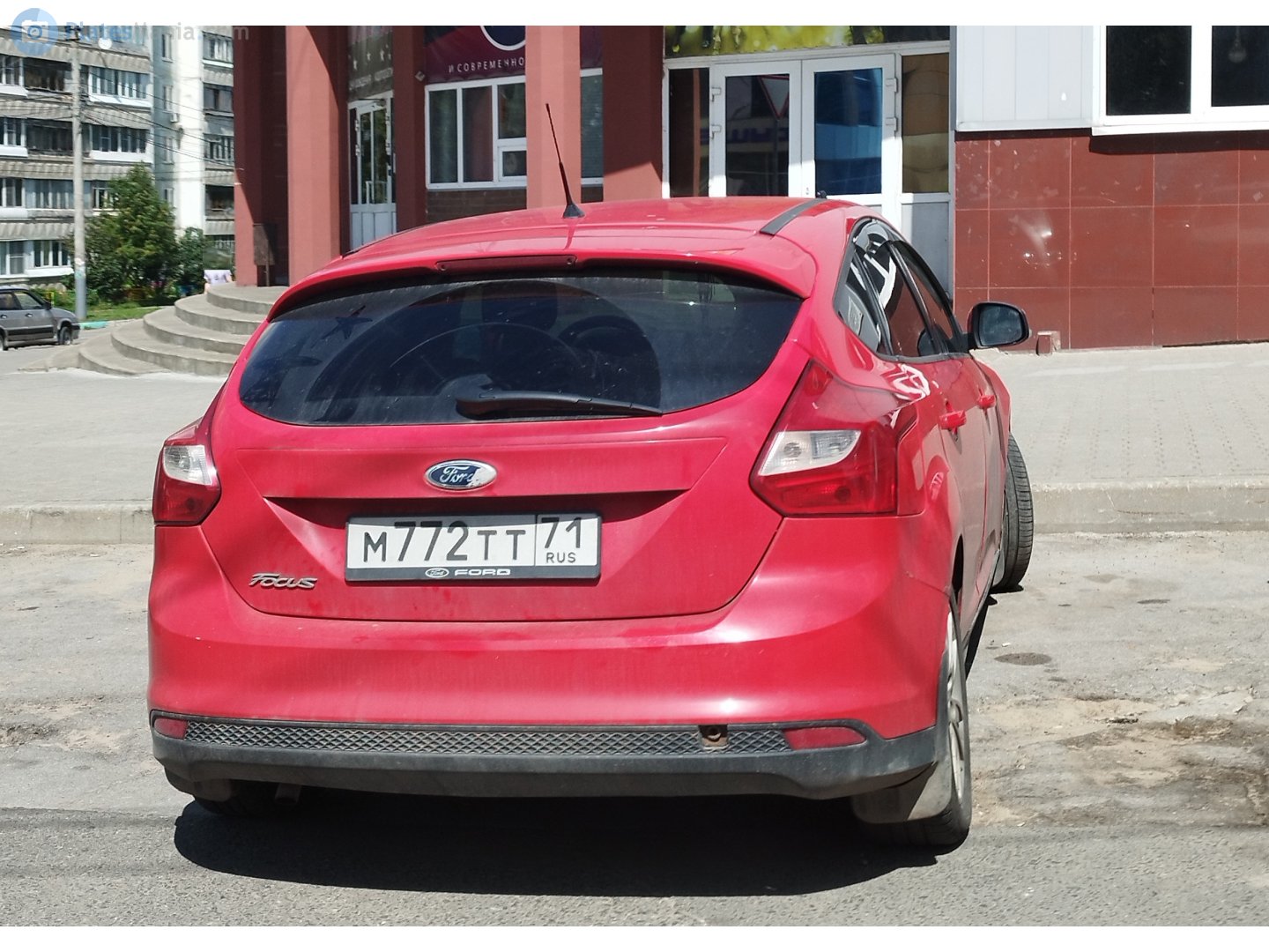 м 772 тт 71, Ford Focus 3rd gen Hatch (DYB; C346), 2011–2015