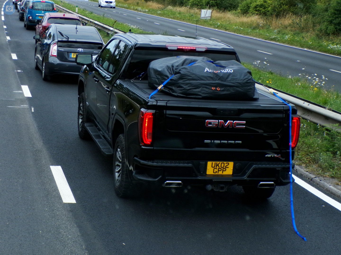 UK02GPP, GMC Sierra 5th gen (T1XX), 2018–
