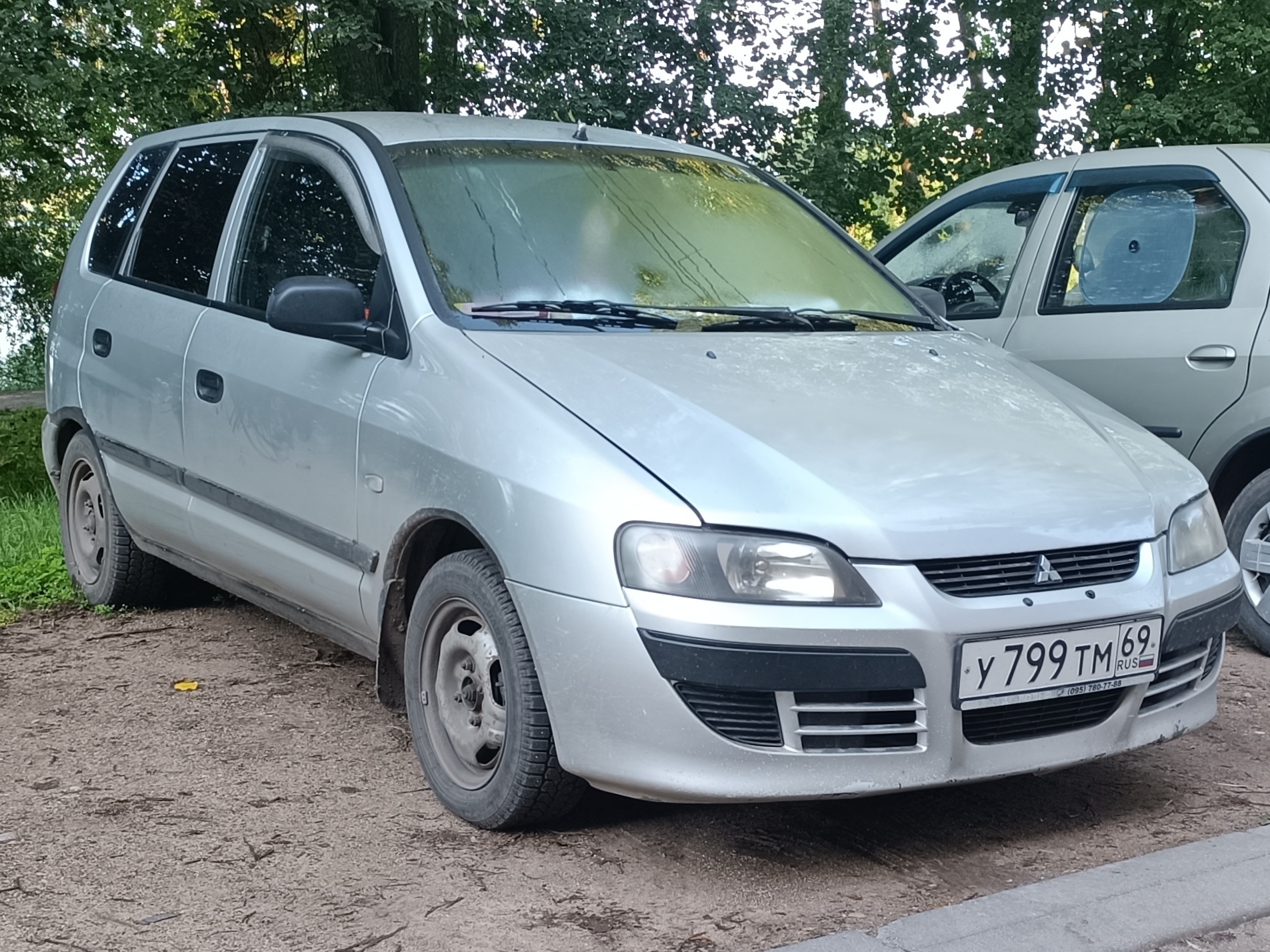у 799 тм 69, Mitsubishi Space Star 1st gen (DG), facelift, 2002–2005