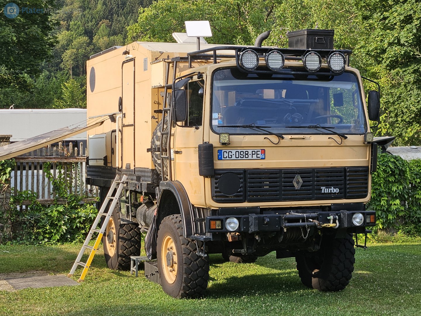 CG-098-PE, Renault TRM-Series 