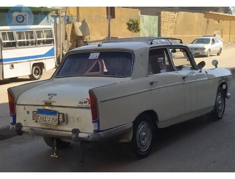 ‎٢٨٨٤‎ ‎ص و د‎, Peugeot 404