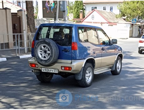 н926ру23, Nissan Mistral