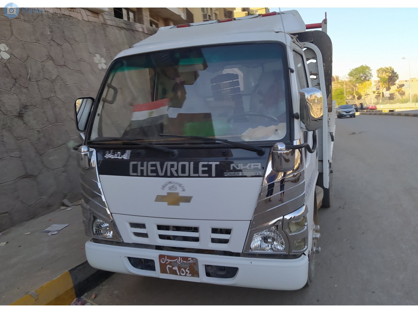 ٢٩٥٤, Chevrolet N-Series Trucks 