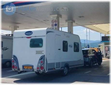 77-WF-ZJ, Caravelair Caravans Ambiance