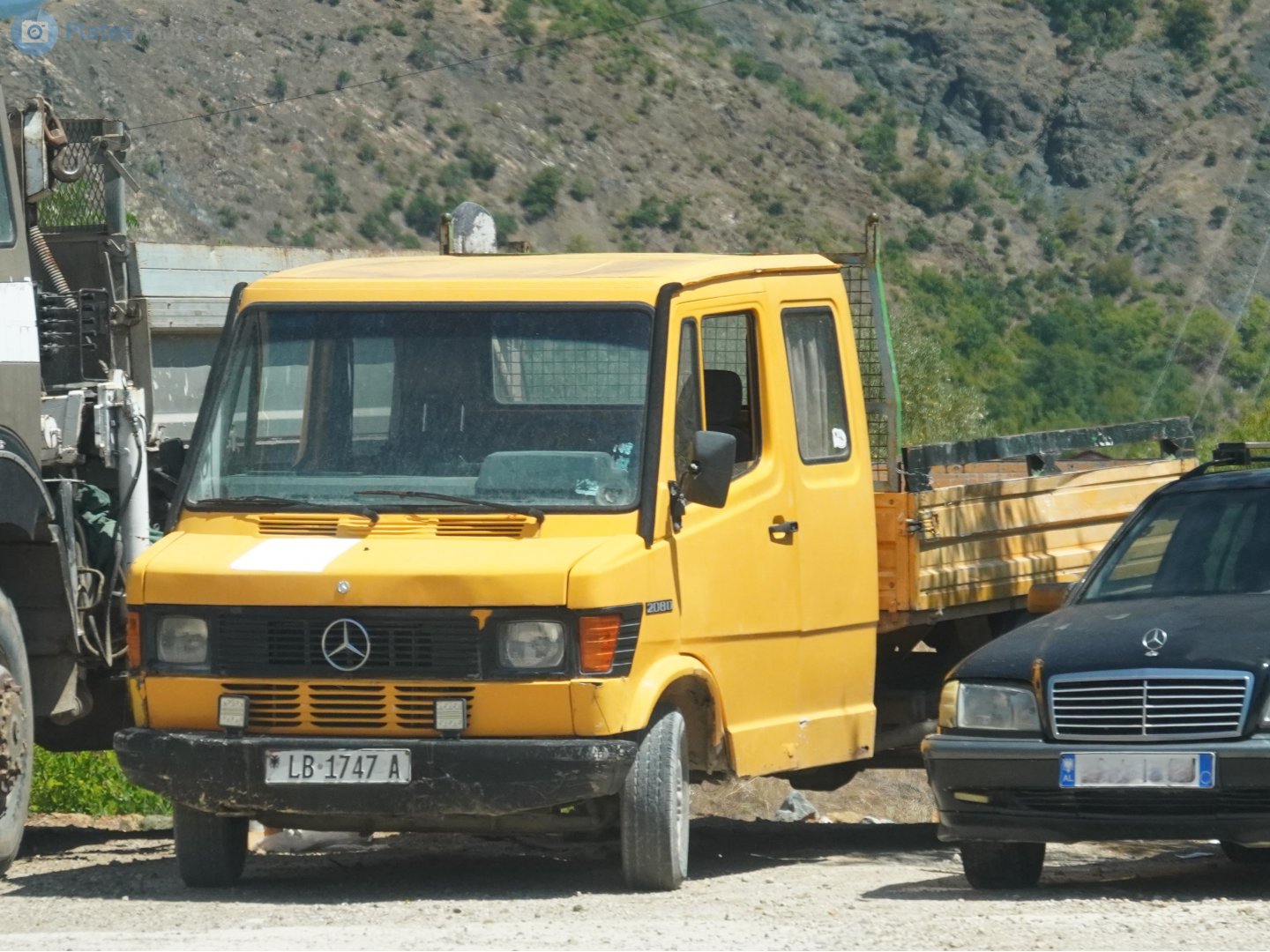 LB 1747 A, Mercedes-Benz T1 1st gen (601/602/611), 1976–1996