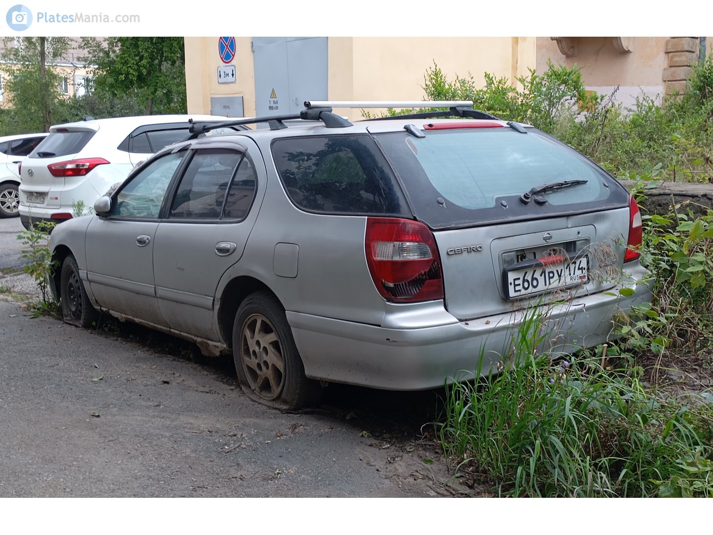 е 661 ру 174, Nissan Cefiro 2nd gen Wagon (WA32), 1997–2000