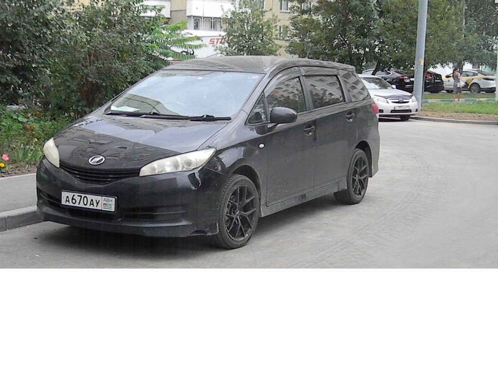 а 670 ау, Toyota Wish 2nd gen (AE20), 2009–2017